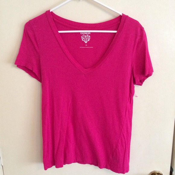 ❌SOLD❌Express Hot Pink "Best Loved Tee" V-neck