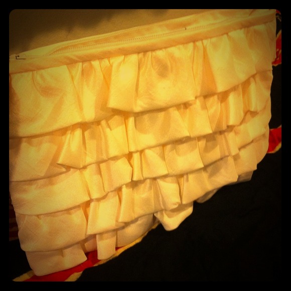 Ruffle Clutch