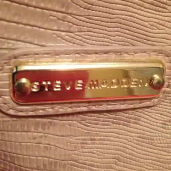 Steven Madden Handbag. - Picture 4 of 4
