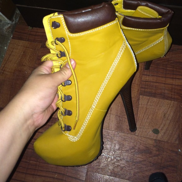 dollhouse Boots - Heal boots