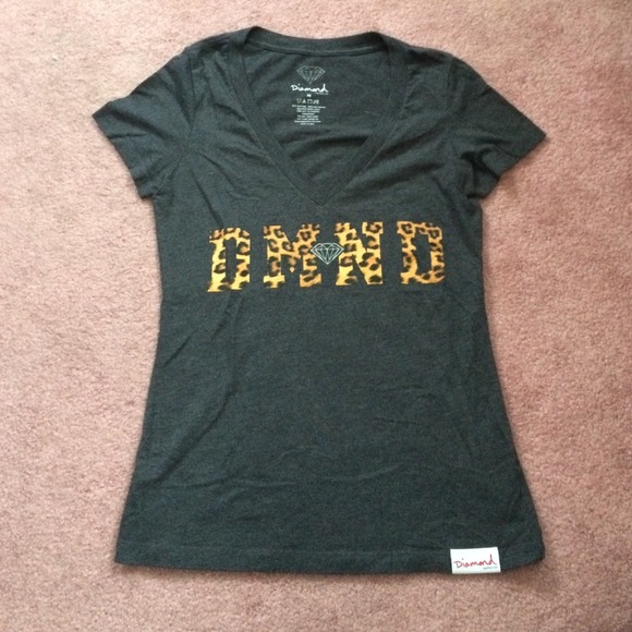 Diamond Supply Co v-neck