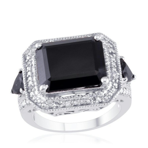 HUGE PRICE DROP FROM $55 💢NEW💢Thai Black Spinel - Picture 1 of 3