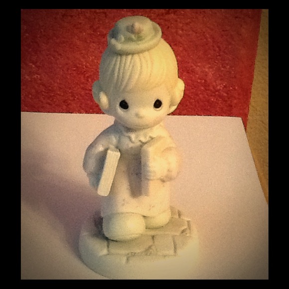 Precious Moments figurine - Picture 1 of 1