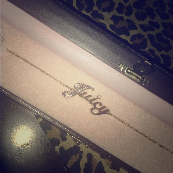 Authentic Juicy Couture bracelet - Picture 1 of 3