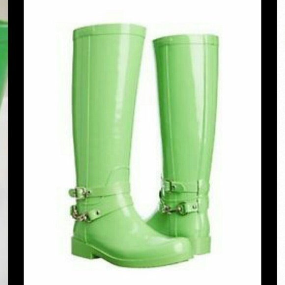 Reduced New Coach LORI lime green rainboots.