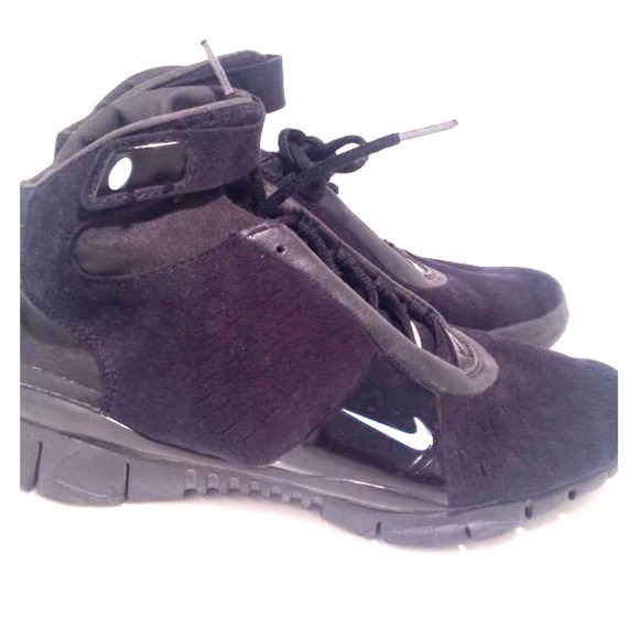 Nike Shoes - 🎉PRICE DROP‼️NIKE FREE