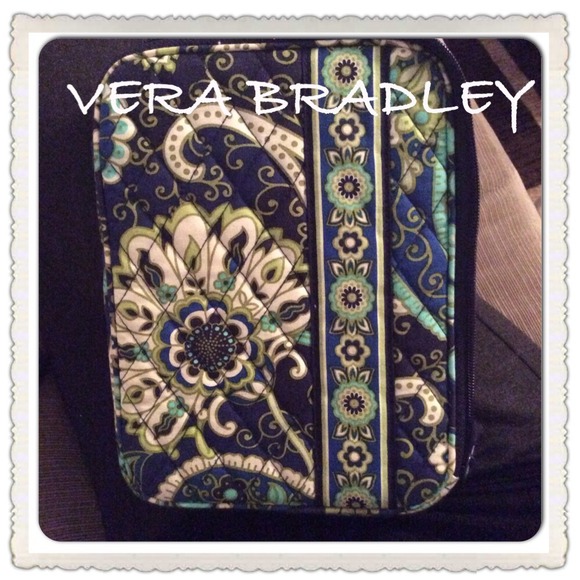 💋💯% Vera Bradley tablet sleeve - Picture 1 of 3