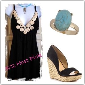 ✨HP✨ Black Racer Back Empire Long Tank / Cover-Up