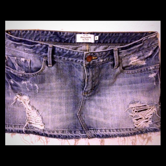 Reserved for @djkm978 Abercrombie  denim skirt
