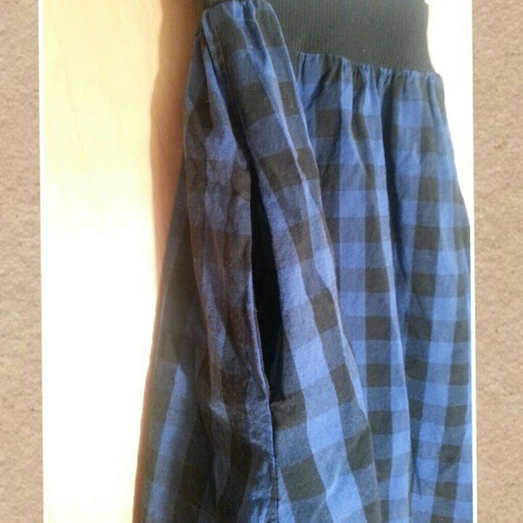 Plaid dress. size XS - Picture 3 of 4