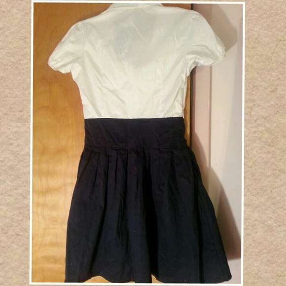 White and navy dress - Picture 3 of 3