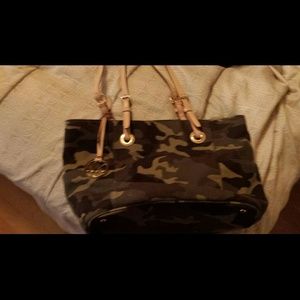 Michael Kors camp tote