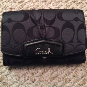 Coach wallet