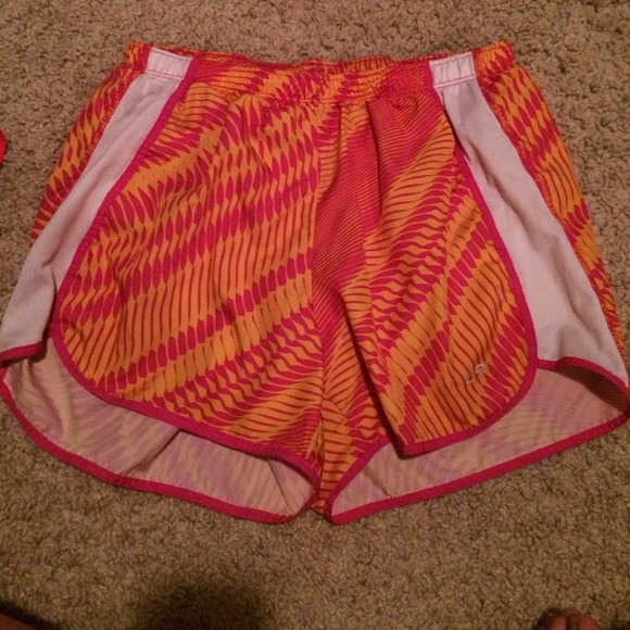 Pink and orange running shorts - Picture 1 of 1