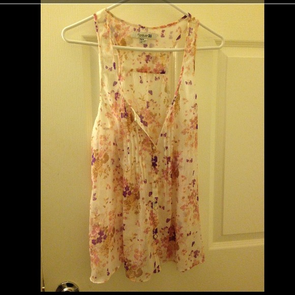 Pink blouse - Picture 2 of 3