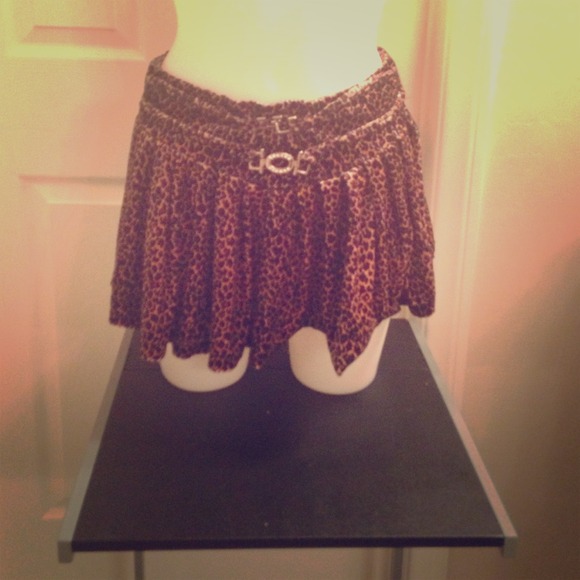 Dresses & Skirts - skirts