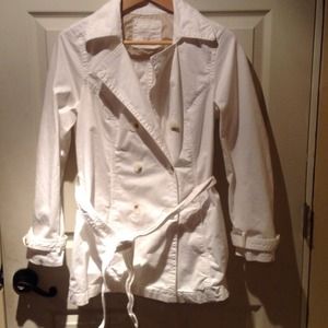 White spring coat !