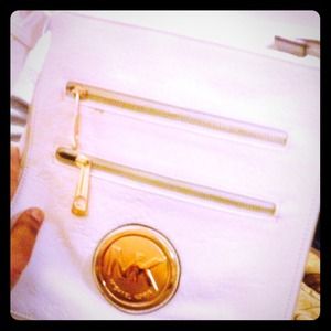 Mk cross bag