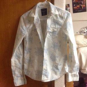 American Eagle Shirt size XS
