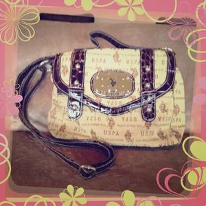 U.S. Polo Assn. cross body purse.