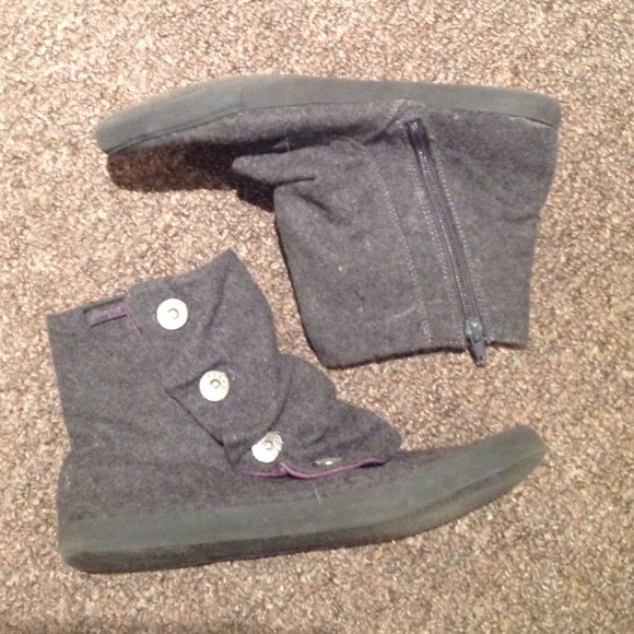 Blowfish boots