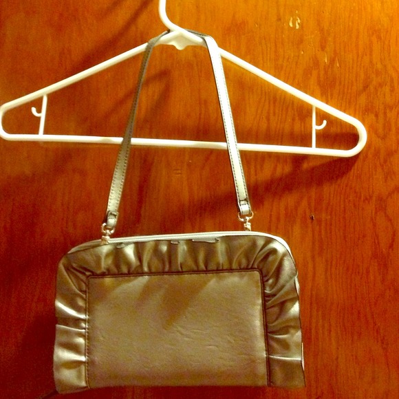 Clutches & Wallets - "Sold" Easy spirit hand bag