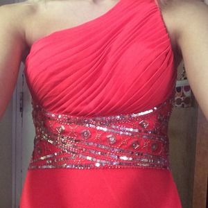 Coral prom dress!