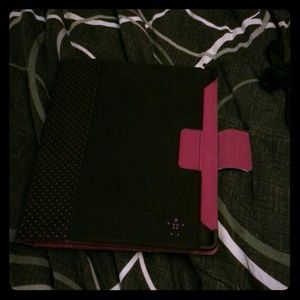 Used original iPad case by belkin