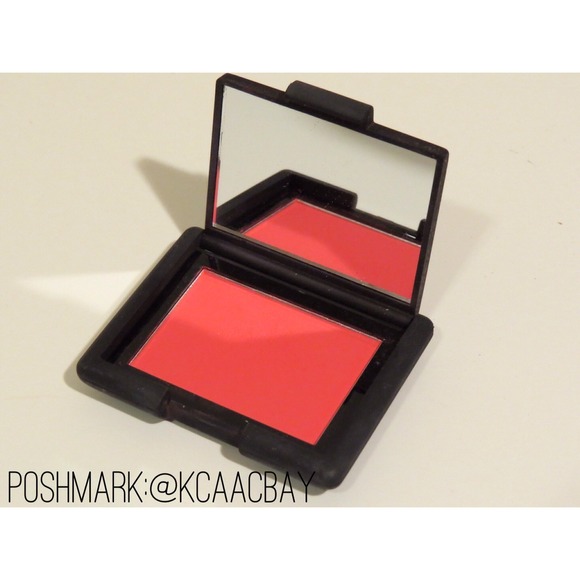 LiSi Cosmetics Blush (Aruba)