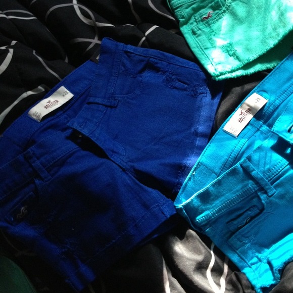 Blue hollister shorts - Picture 1 of 1