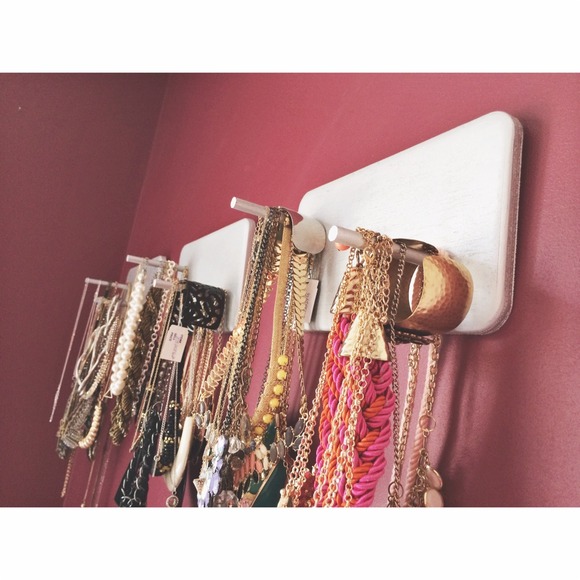 Jewelry - 3 jewelry holders✨