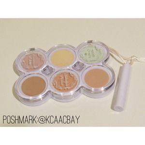 Hard Candy's Nobody's Perfect Concealer Palette