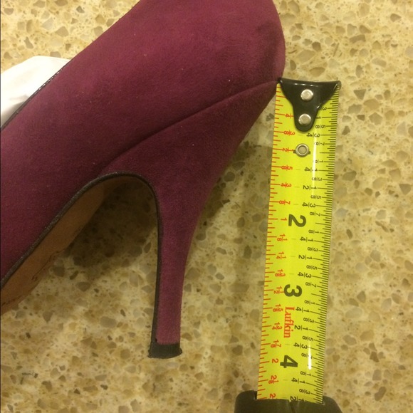 Donald J. Pliner Shoes - Donald Pliner Cap toe pumps Donald J. Pliner Shoes - Donald Pliner Cap toe pumps