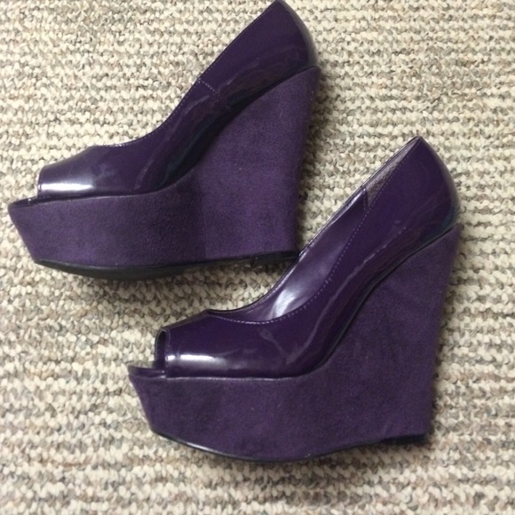 Purple wedges