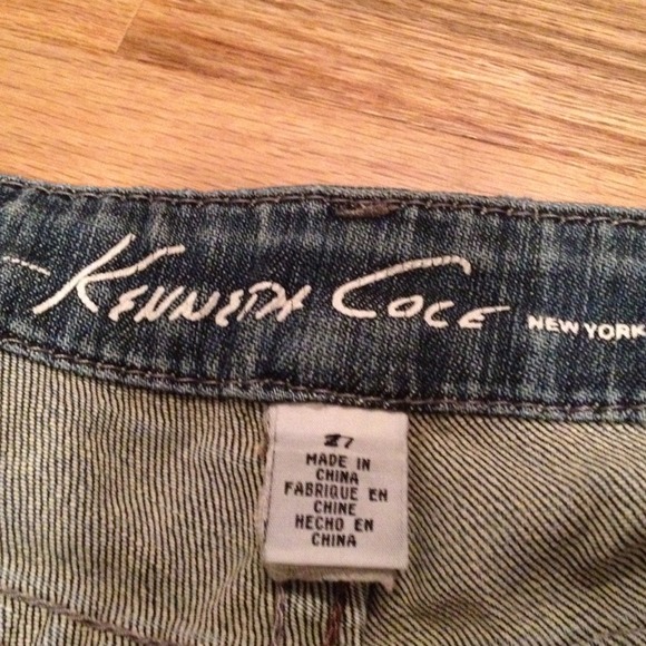 Kenneth Cole Jeans - Picture 2 of 4