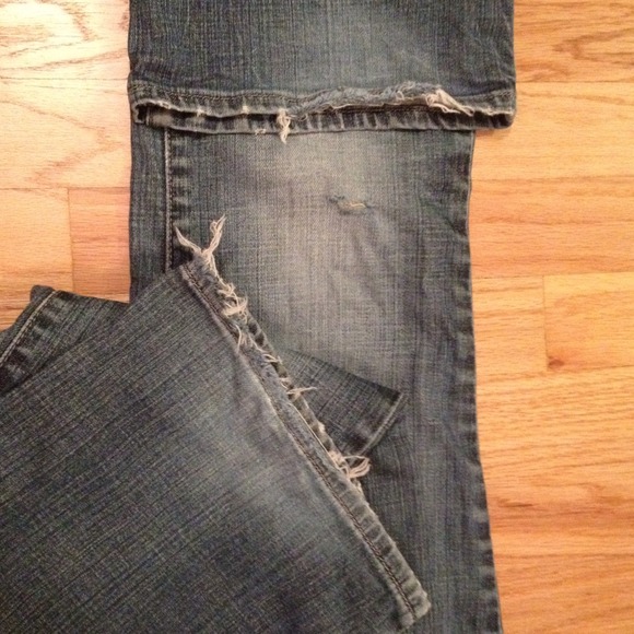 Kenneth Cole Jeans - Picture 4 of 4