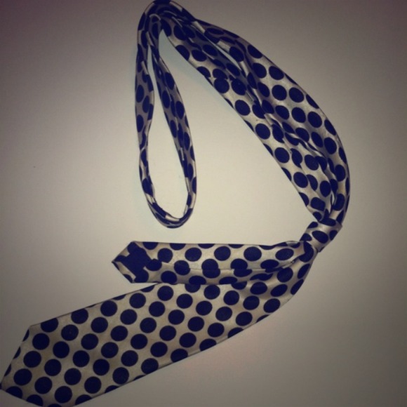 Polka dot tie