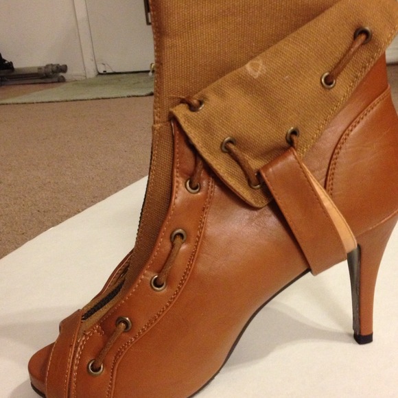 SEXY Brown Booths🎀FLASH⚠SALE🎀 - Picture 3 of 4