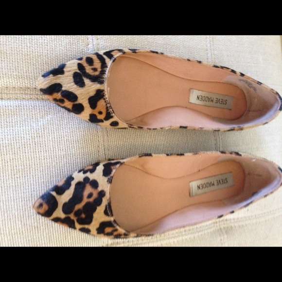 steven leopard flats