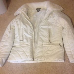 beautiful white puffy jacket