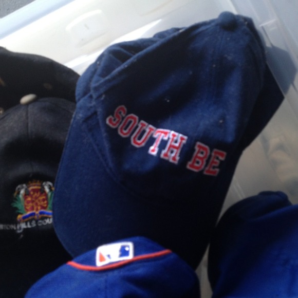 New listing: hats - Picture 3 of 4