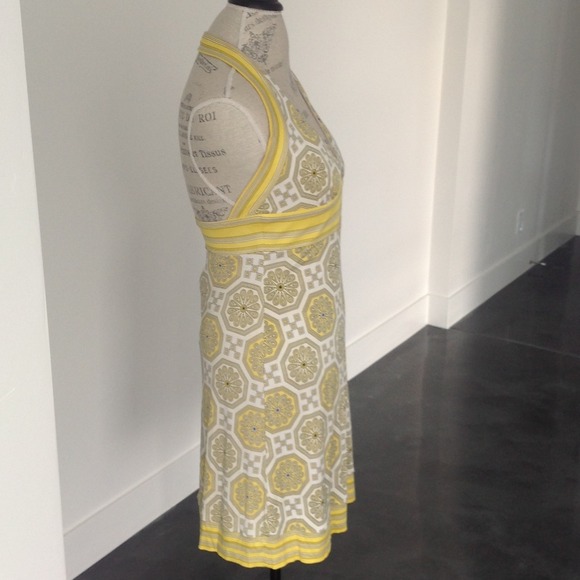 Trina Turk Beauuutiful halter dress - Picture 2 of 4