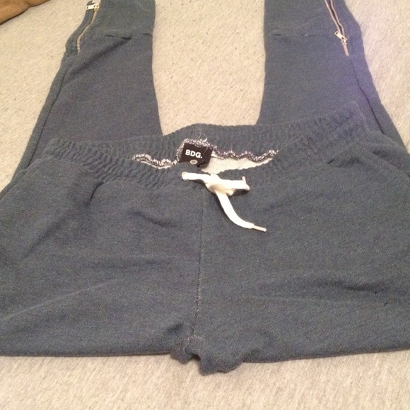 BDG navy blue sweatpants