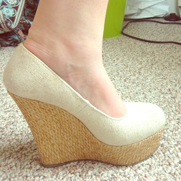 Wedge heels by Trash