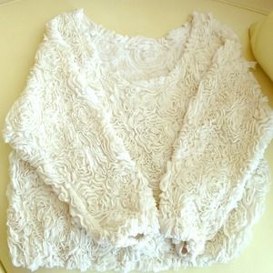 3D flowered sweater