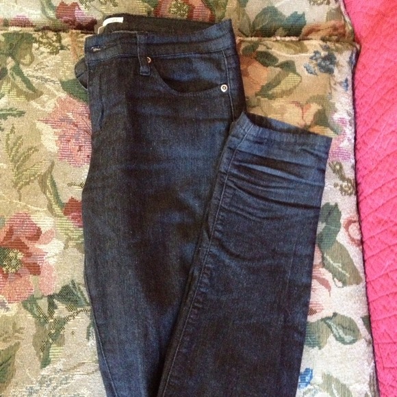 Dark Skinny Jeans