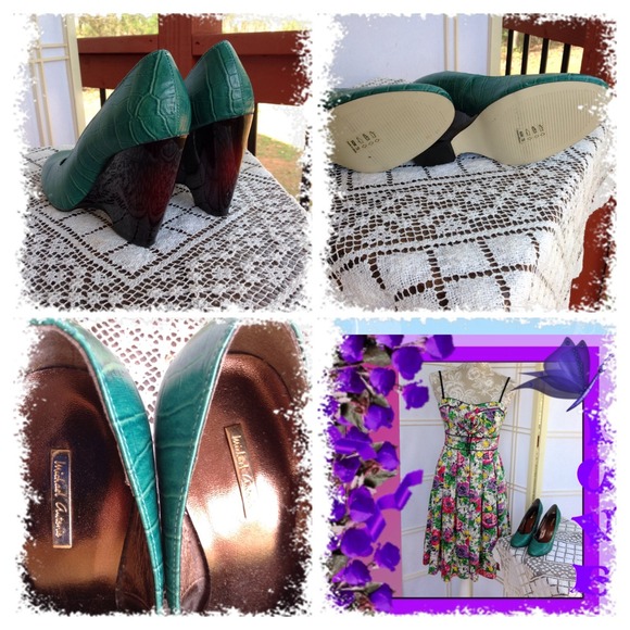 👠👠NWOT MICHEAL ANTONIO GREEN WEDGE SHOES👠👠 - Picture 2 of 2
