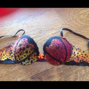 34D Betsey Johnson bra