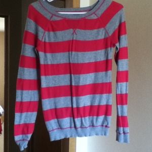 Grey and white long sleeve shirt