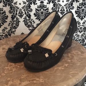 Michael Kors black leather wedges 7.5